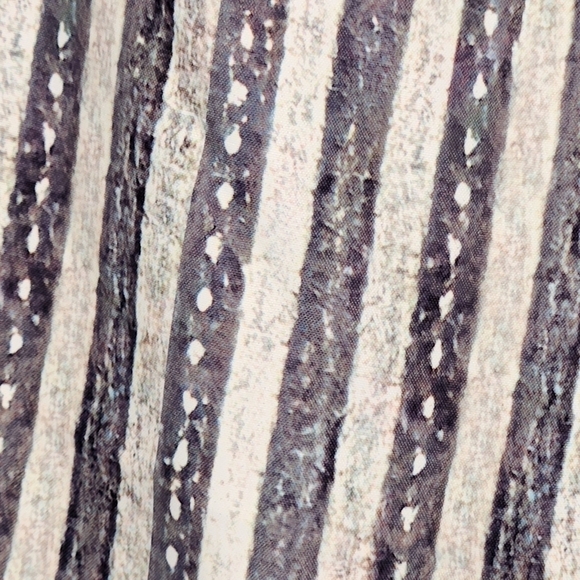 Fashion Says Me Too Striped Pants Size Large - Picture 4 of 12